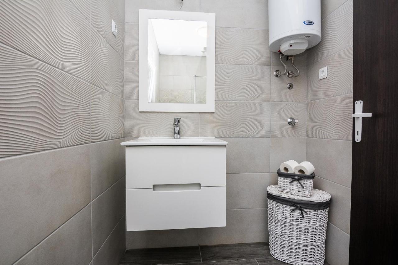 Apartments Krpan 维尔 外观 照片