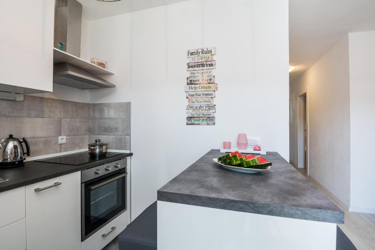 Apartments Krpan 维尔 外观 照片